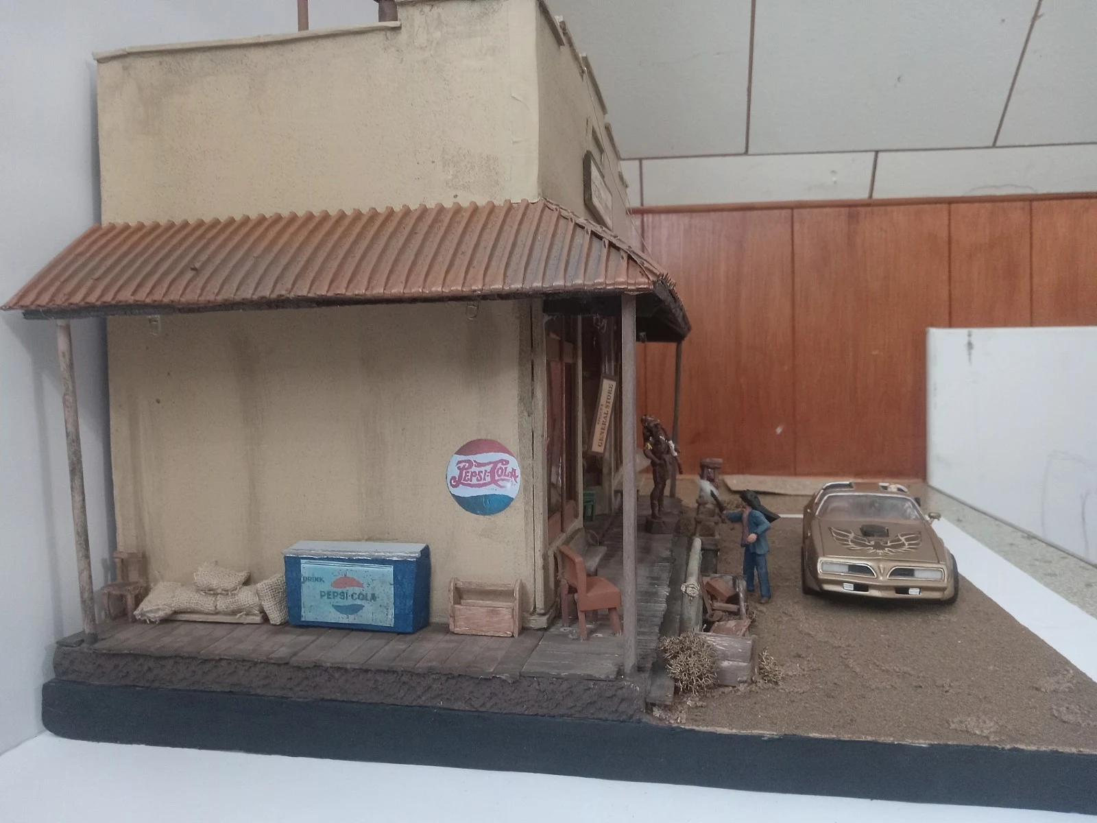 Creepshow 2 Old Chief Wood'nhead Spruce's General Store Diorama With Trans Am thumbnail 7