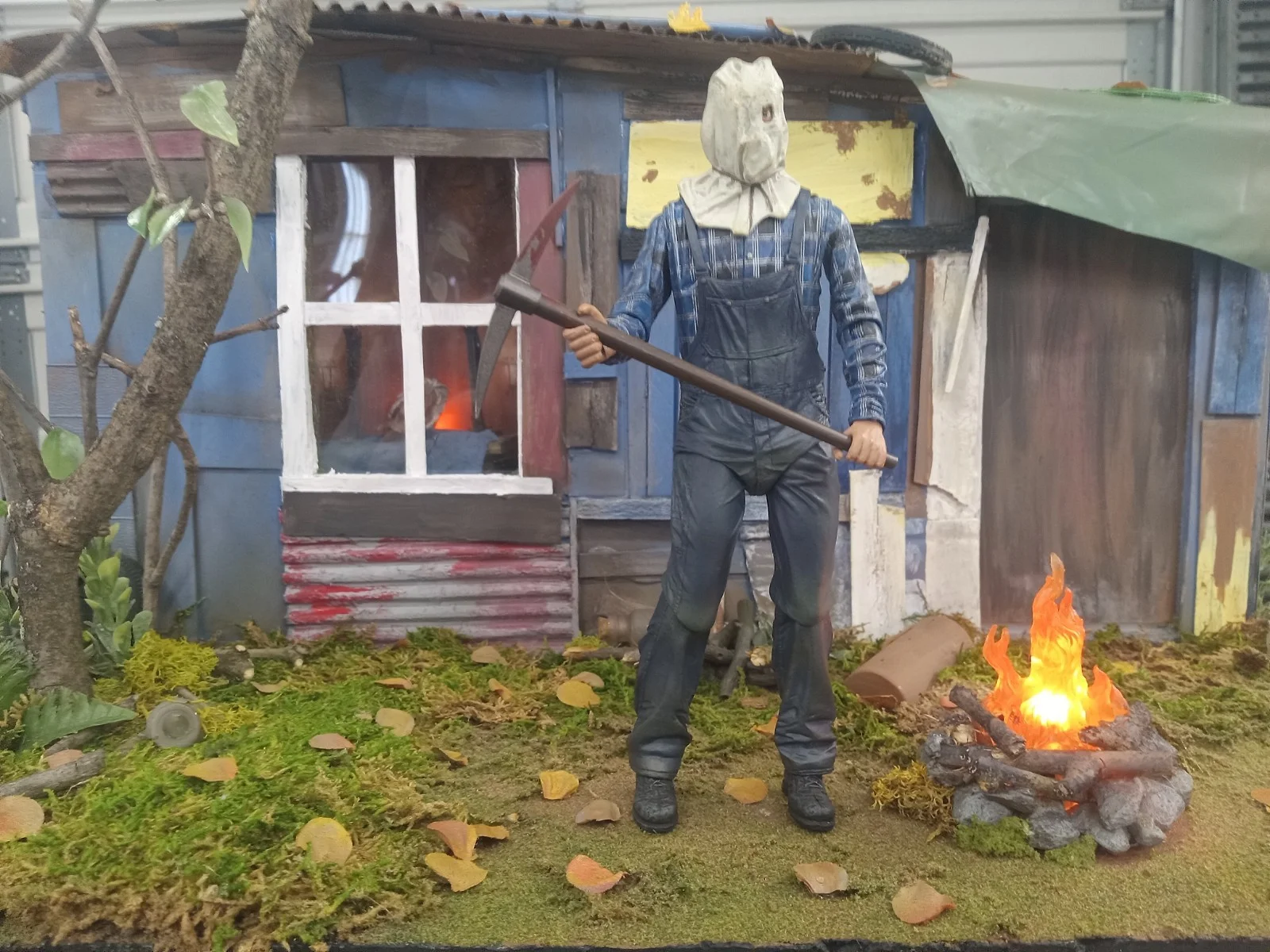 Friday The 13th Part 2 Jasons Shack Display/diorama For 7 Inch Neca Figure thumbnail 14