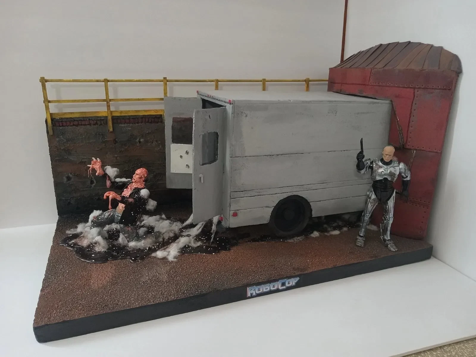 Robocop Toxic Waste Emil Diorama