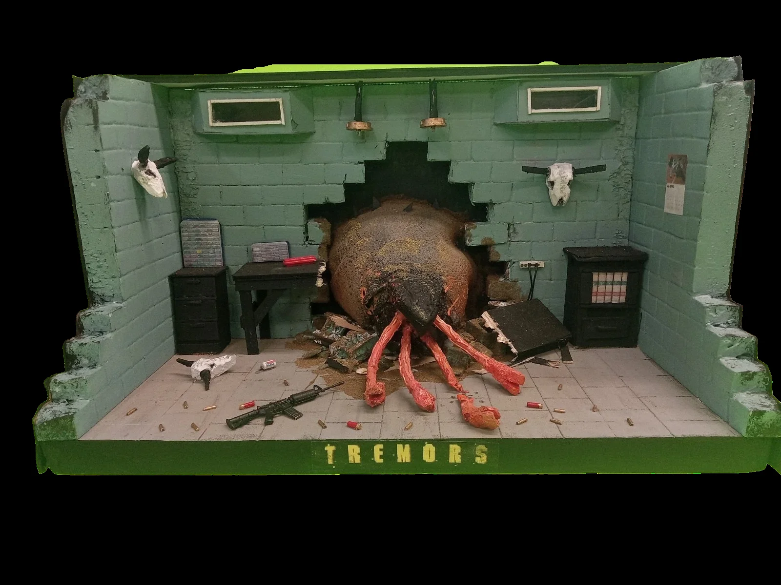 Tremors — Burt's Rec Room Graboid Breach Diorama (1:12) (Lights Up) thumbnail 5